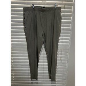 Rhone Reign Training Joggers - NWT -‎ XXL